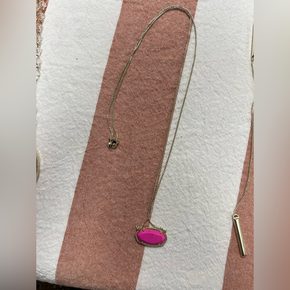 Kendra scott adjustable Delaney in magenta